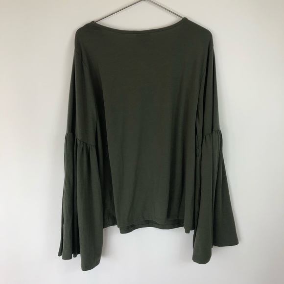 Ava and Viv olive green bell sleeve top - Picture 4 of 5